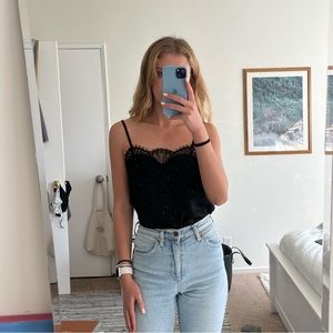 Lulu’s black lace trim tank top